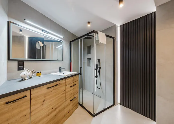 Osiedle Piastowskie Mezzanine By Bookinghost Daire *