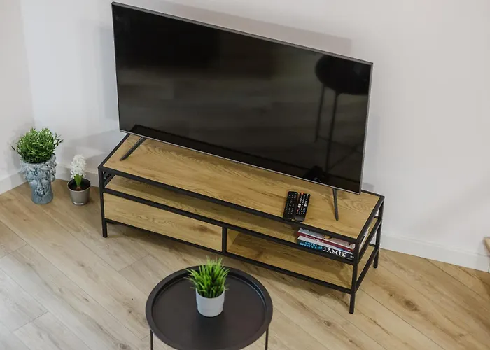 Osiedle Piastowskie Mezzanine By Bookinghost بوزنان