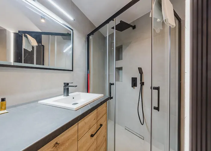 Osiedle Piastowskie Mezzanine By Bookinghost شقة *