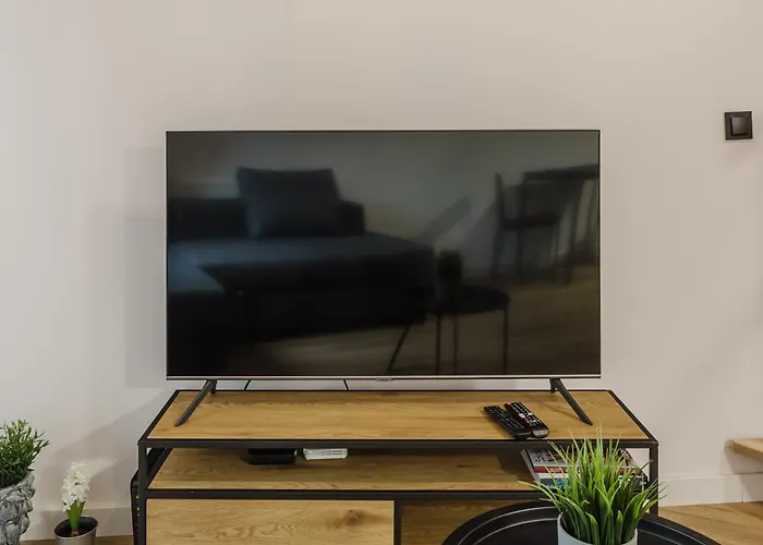 Osiedle Piastowskie Mezzanine By Bookinghost *