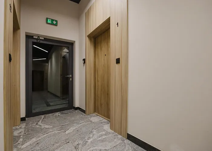 Osiedle Piastowskie Mezzanine By Bookinghost * Poznan